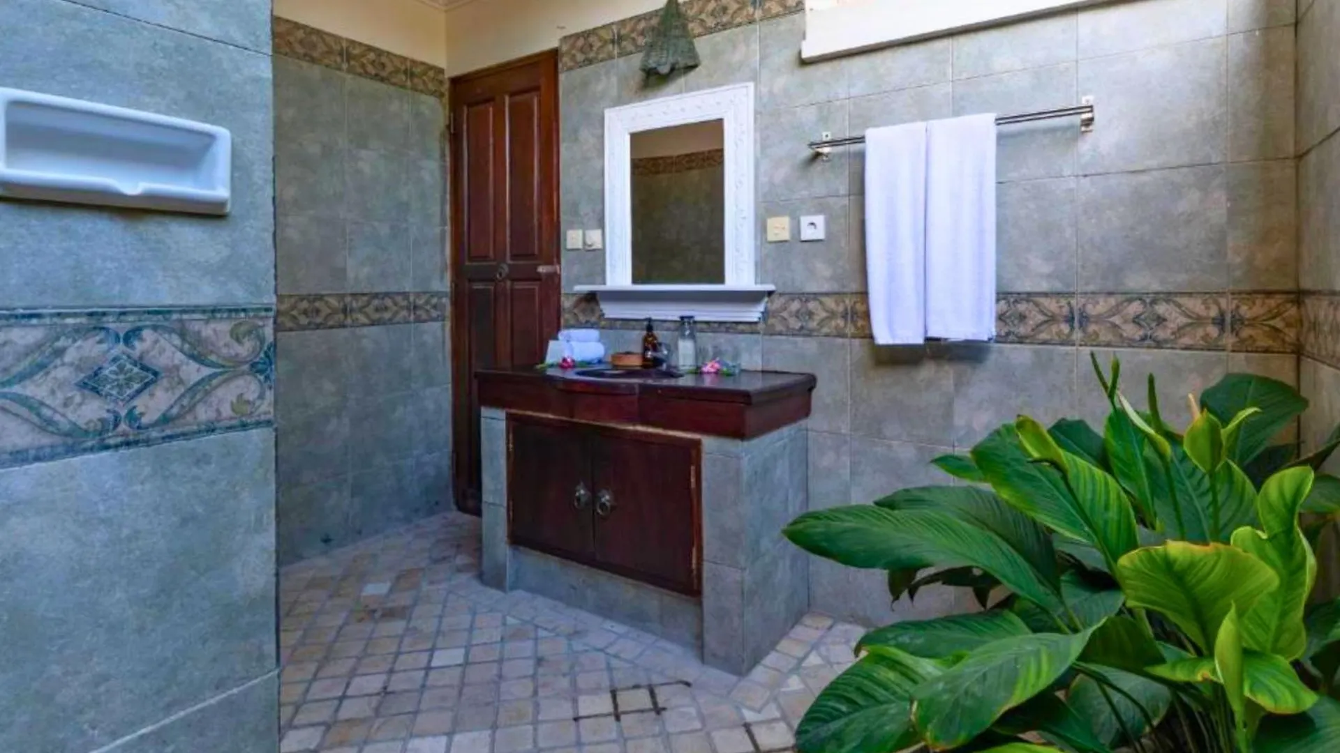 Onkita 4 Bedroom Private Pool Villa Zn254 Seminyak  0*, Seminyak (Bali)